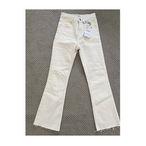 white zara cropped flare jeans